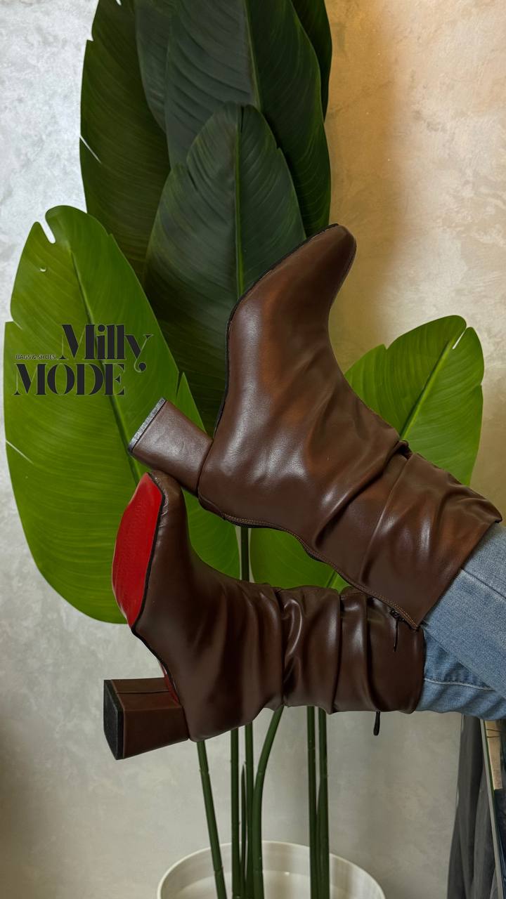 Boots Bt10