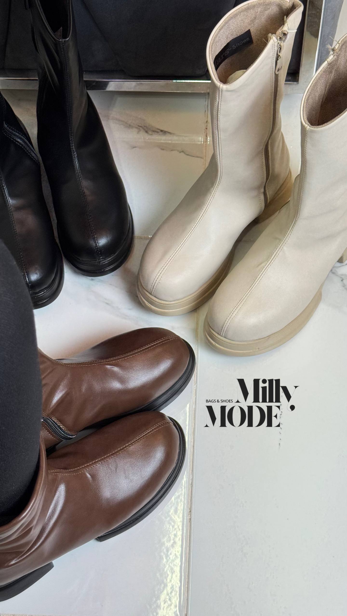 Boots Bt12